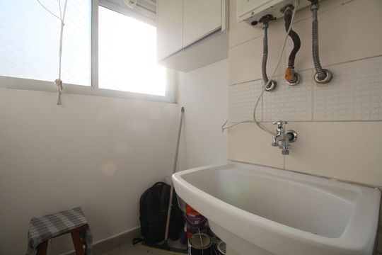 Área de Serviço de apartamento para alugar com 2 quartos, 47m² em Vila Andrade, São Paulo