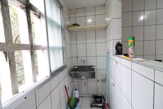 Área de Serviço de apartamento para alugar com 2 quartos, 57m² em Vila Castelo, São Paulo