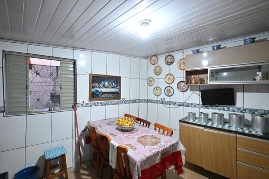Cozinha de casa à venda com 2 quartos, 45m² em Jardim Inga, São Paulo