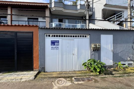 Fachada de casa de condomínio para alugar com 2 quartos, 88m² em Vargem Grande, Rio de Janeiro