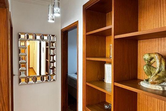 Corredor de apartamento à venda com 2 quartos, 66m² em Jardim Bela Vista, Santo André