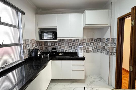 Cozinha de apartamento à venda com 2 quartos, 66m² em Jardim Bela Vista, Santo André