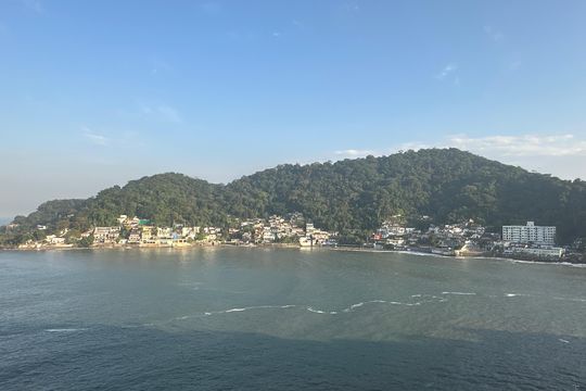 Vista de apartamento para alugar com 1 quarto, 28m² em Morro dos Barbosas, São Vicente