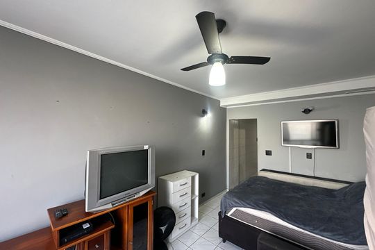 Apartamento para alugar com 1 quarto, 28m² em Morro dos Barbosas, São Vicente