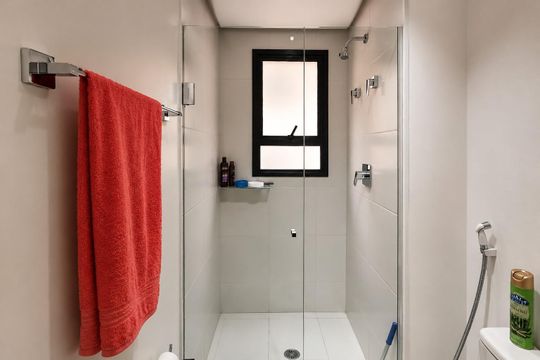 Banheiro de apartamento para alugar com 1 quarto, 49m² em Bela Vista, São Paulo