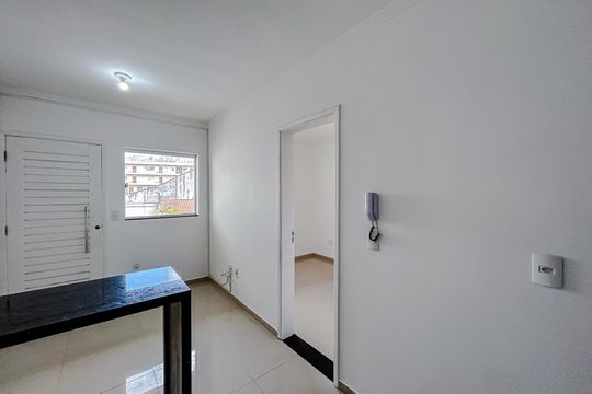 Cozinha de apartamento para alugar com 2 quartos, 39m² em Vila Matilde, São Paulo