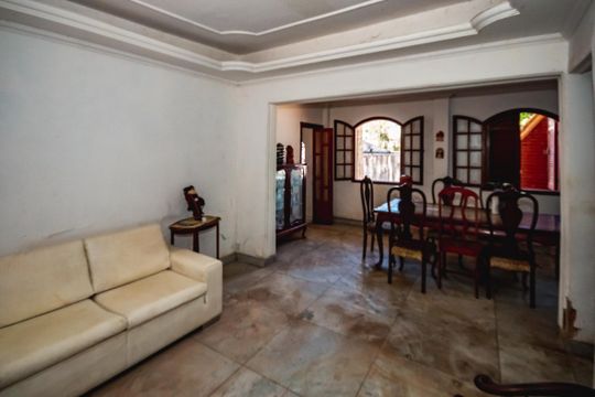 Casa à venda com 5 quartos, 390m² em Itapoã, Belo Horizonte