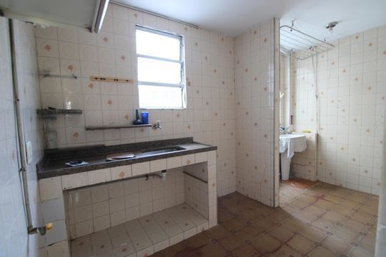 Cozinha de apartamento para alugar com 2 quartos, 48m² em Taquara, Rio de Janeiro