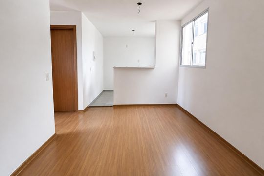 Sala de apartamento para alugar com 2 quartos, 40m² em Parque Tremendao, Goiânia