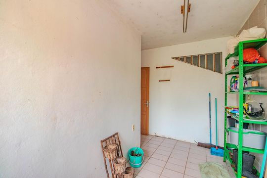 Área de Serviço de casa à venda com 4 quartos, 300m² em Bom Jesus, Porto Alegre