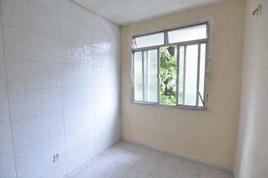 Quarto de apartamento à venda com 2 quartos, 73m² em Benfica, Rio de Janeiro