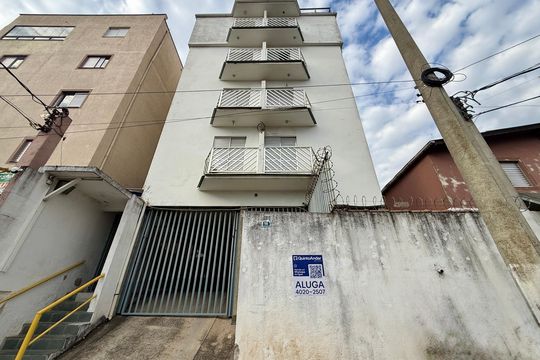 Fachada  de apartamento para alugar com 1 quarto, 52m² em Jardim Kida, Guarulhos