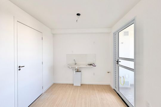 Cozinha de apartamento para alugar com 2 quartos, 28m² em Freguesia do Ó, São Paulo