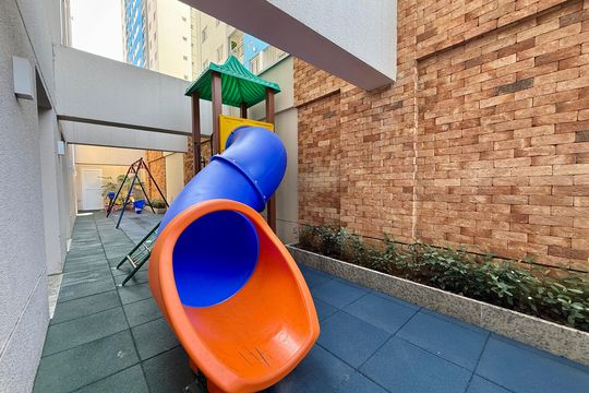 Área Comum - Playground  de apartamento para alugar com 2 quartos, 49m² em Jardim Flor da Montanha, Guarulhos
