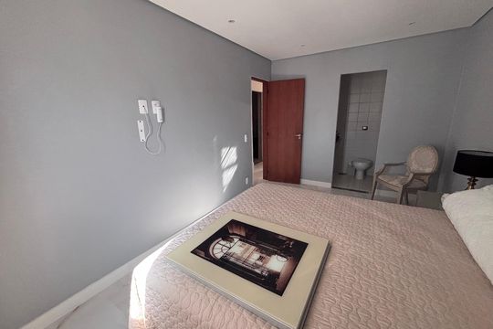 Quarto 3 de apartamento para alugar com 4 quartos, 218m² em Recreio dos Bandeirantes, Rio de Janeiro