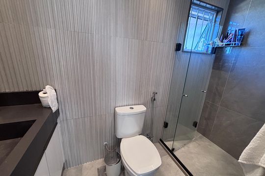 Banheiro do Quarto 1 de apartamento para alugar com 4 quartos, 218m² em Recreio dos Bandeirantes, Rio de Janeiro