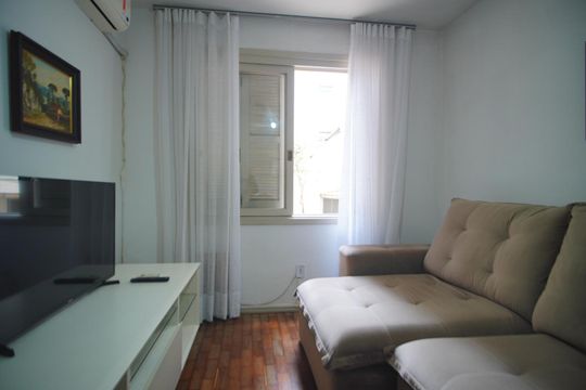 Quarto 2 de apartamento para alugar com 2 quartos, 97m² em Bom Fim, Porto Alegre