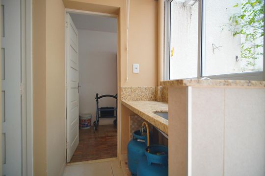 Área de Serviço de apartamento para alugar com 2 quartos, 97m² em Bom Fim, Porto Alegre