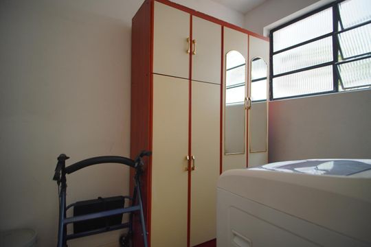 Quarto de Serviço de apartamento para alugar com 2 quartos, 97m² em Bom Fim, Porto Alegre