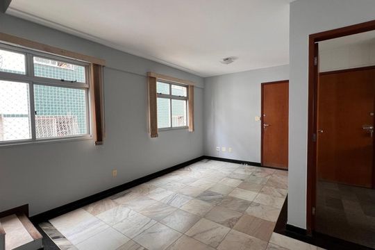 Sala de apartamento à venda com 3 quartos, 161m² em Prado, Belo Horizonte