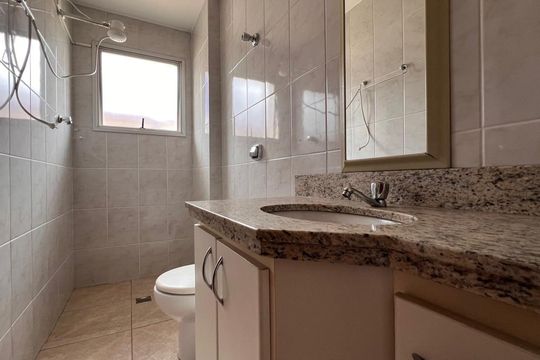 Banheiro Social de apartamento à venda com 3 quartos, 161m² em Prado, Belo Horizonte