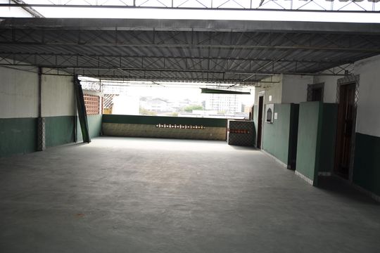 Casa à venda com 3 quartos, 300m² em Del Castilho, Rio de Janeiro