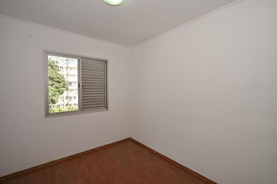 Quarto 2 de apartamento para alugar com 3 quartos, 122m² em Vila Progredior, São Paulo