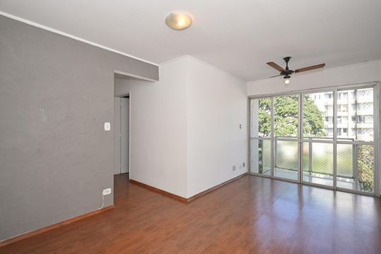 Apartamento para alugar com 3 quartos, 122m² em Vila Progredior, São Paulo
