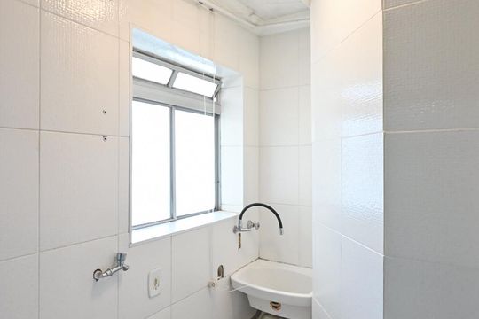 Área de Serviço  de apartamento para alugar com 3 quartos, 122m² em Vila Progredior, São Paulo