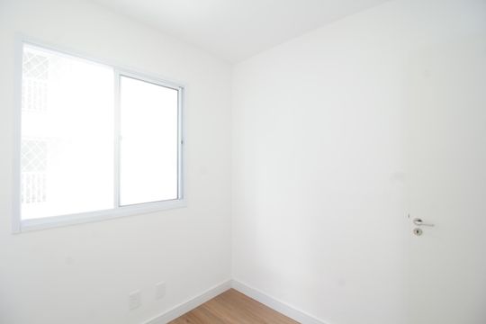 Quarto 2 de apartamento para alugar com 2 quartos, 38m² em Jardim das Gracas, São Paulo