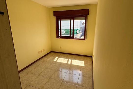 Quarto de apartamento para alugar com 2 quartos, 70m² em Centro, Gravataí