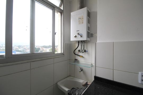 Área de Serviço de apartamento para alugar com 2 quartos, 52m² em Taquara, Rio de Janeiro