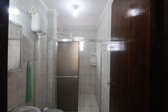 Banheiro de apartamento para alugar com 1 quarto, 49m² em Harmonia, Canoas