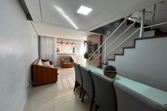 Casa à venda com 4 quartos, 149m² em Paquetá, Belo Horizonte