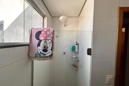 Casa à venda com 4 quartos, 149m² em Paquetá, Belo Horizonte