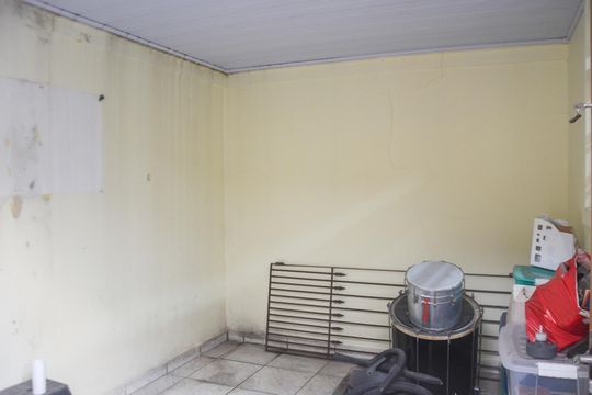 Quarto Despensa de casa à venda com 2 quartos, 270m² em Jardim Las Vegas, Guarulhos