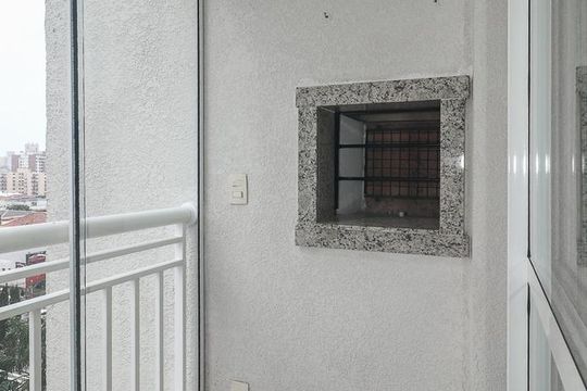 Varanda da Sala de apartamento à venda com 2 quartos, 62m² em Vila Ipiranga, Porto Alegre