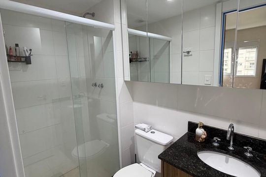 Banheiro da Suíte de apartamento para alugar com 1 quarto, 39m² em Vila Andrade, São Paulo