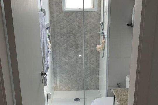 Banheiro de apartamento à venda com 1 quarto, 55m² em Lapa, São Paulo