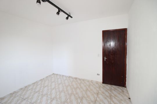 Quarto 2 de casa de condomínio para alugar com 2 quartos, 72m² em Itaquera, São Paulo