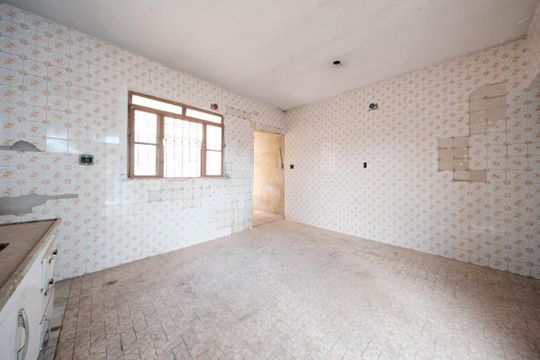 Cozinha e Área de Serviço de casa à venda com 1 quarto, 200m² em Vila Ré, São Paulo
