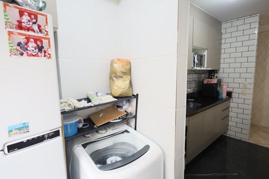Cozinha e Área de Serviço de apartamento à venda com 2 quartos, 54m² em Novo Osasco, Osasco