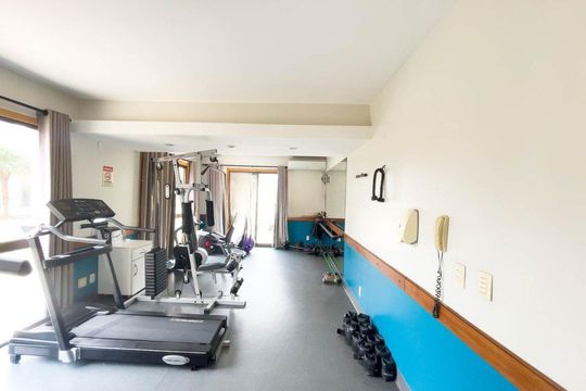Área externa de apartamento para alugar com 3 quartos, 90m² em Santa Cecília, Porto Alegre