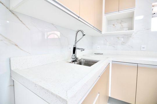 Cozinha de apartamento para alugar com 2 quartos, 52m² em Artur Alvim, São Paulo
