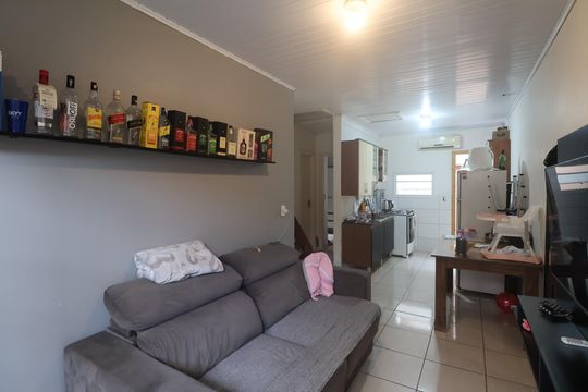 Casa de Condomínio à venda com 3 quartos, 70m² em Olaria, Canoas