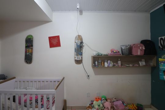 Quarto 2 de casa de condomínio à venda com 3 quartos, 70m² em Olaria, Canoas