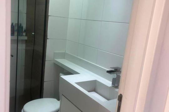 Banheiro de apartamento para alugar com 2 quartos, 37m² em Sacoma, São Paulo