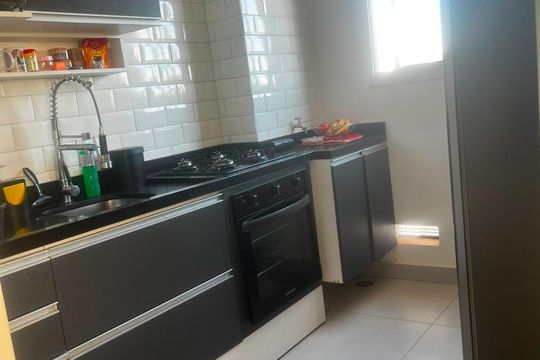 Cozinha de apartamento para alugar com 2 quartos, 37m² em Sacoma, São Paulo