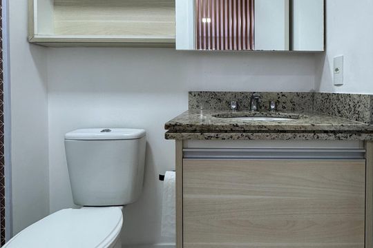 Banheiro - Suíte  de apartamento para alugar com 1 quarto, 42m² em Jardim Olavo Bilac, São Bernardo do Campo