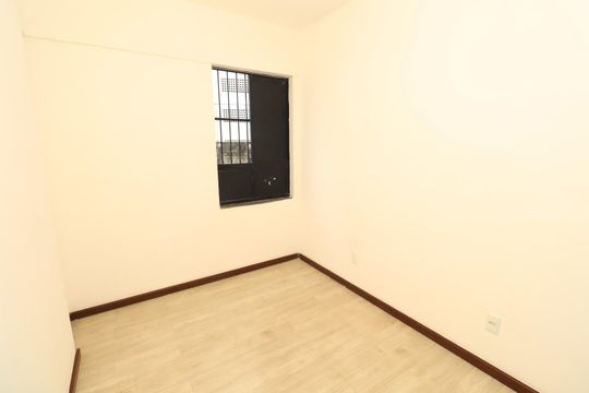 Apartamento para alugar com 4 quartos, 78m² em Imbuí, Salvador